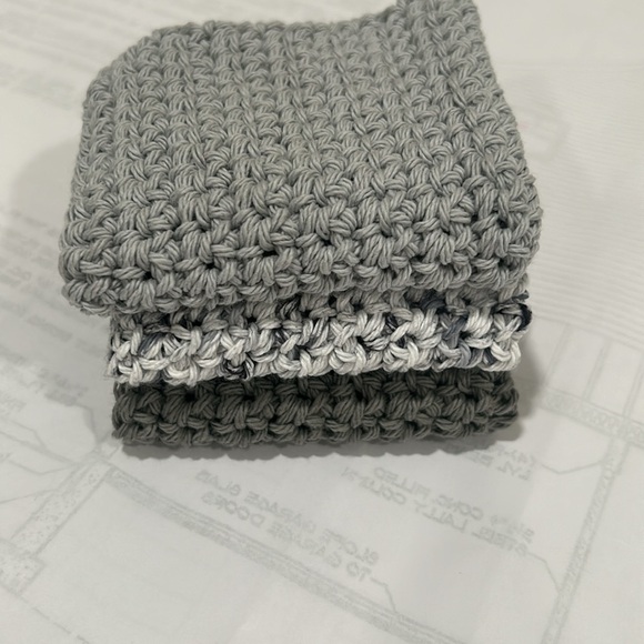 100% Cotton Handmade Washcloths - Set of 3 - Picture 3 of 10